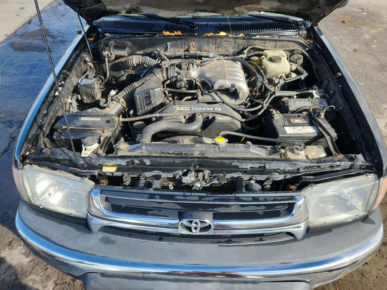 Toyota 4Runner Sr5 Image 11