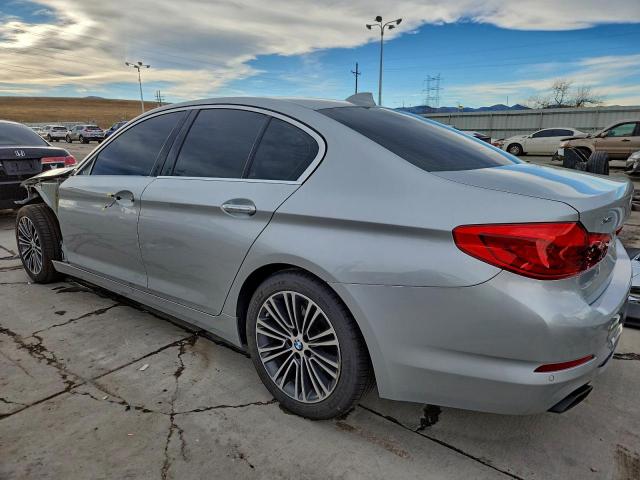 BMW 5 Series Xi Image 2