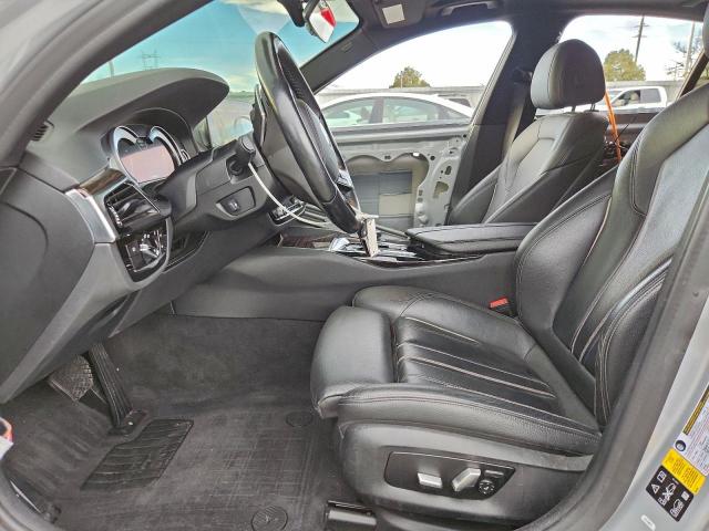 BMW 5 Series Xi Image 10