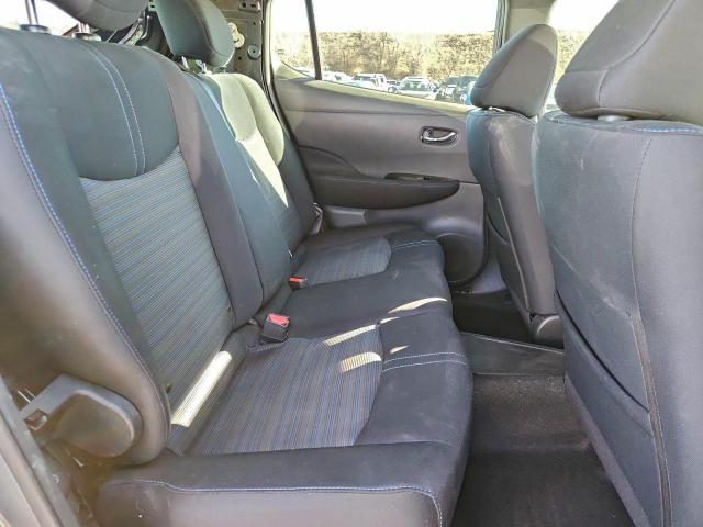 Nissan LEAF S Image 10