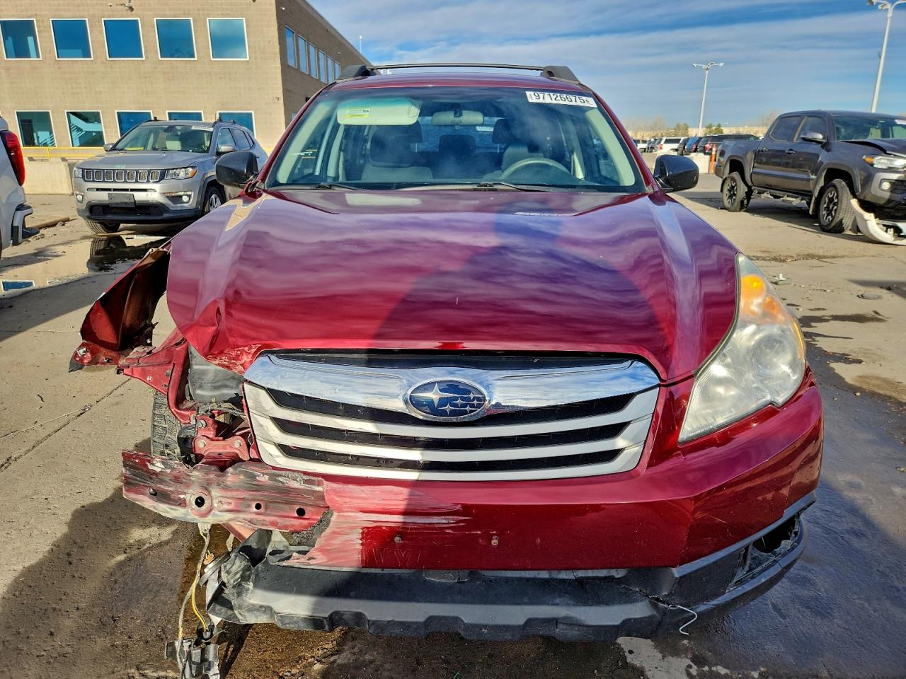 Subaru Outback 2.5i Image 14