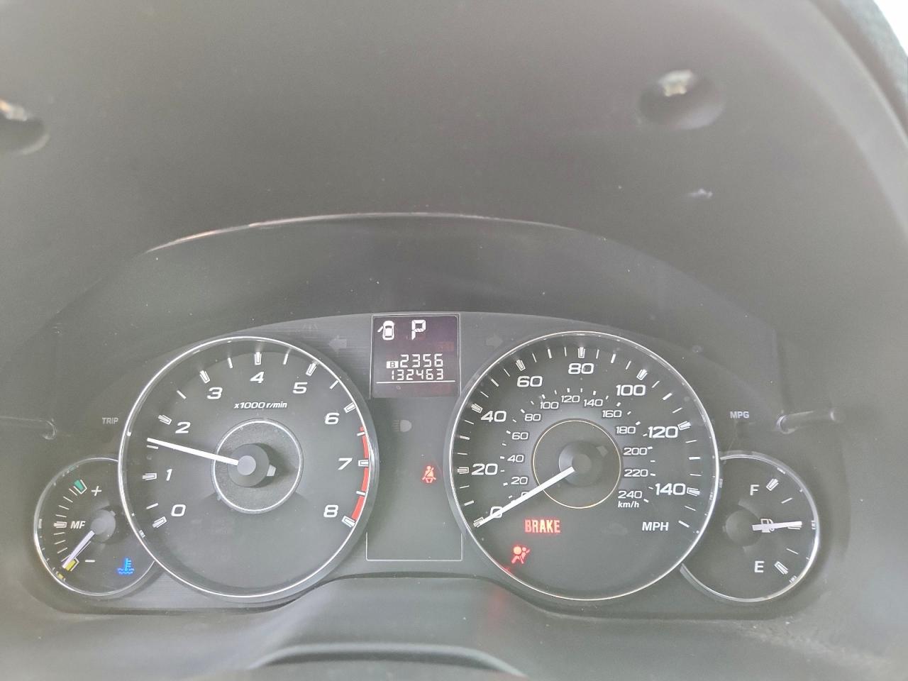 Subaru Outback 2.5i Image 9