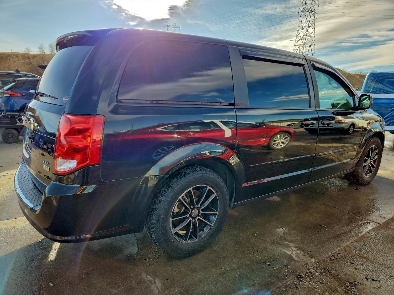 Dodge Caravan Gt Image 4