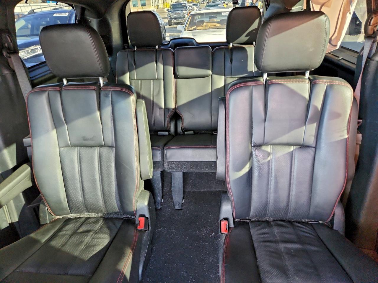 Dodge Caravan Gt Image 6