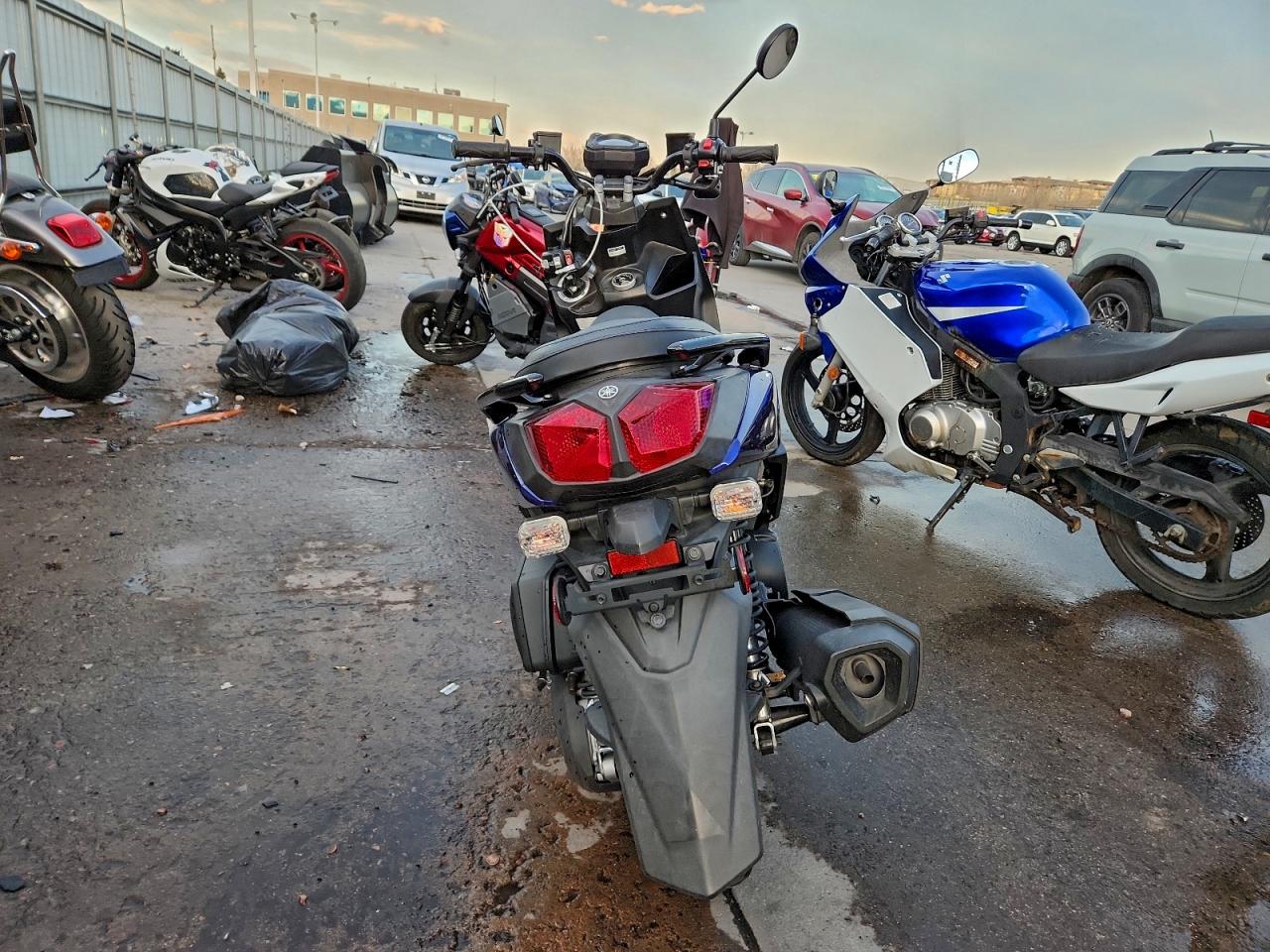 Yamaha Scooter Image 6