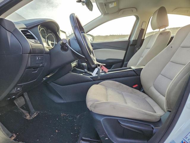 Mazda 6 Sport Image 4