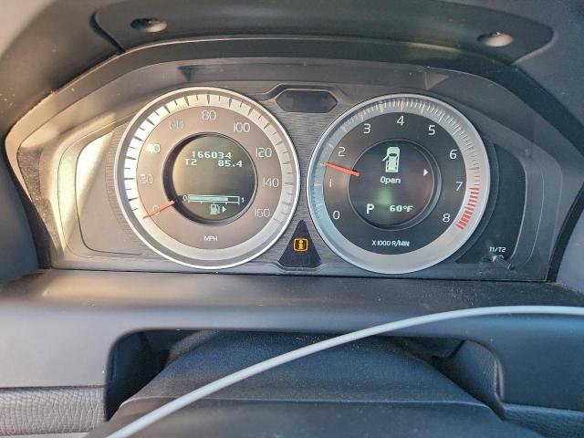 Volvo XC60 T6 Image 8