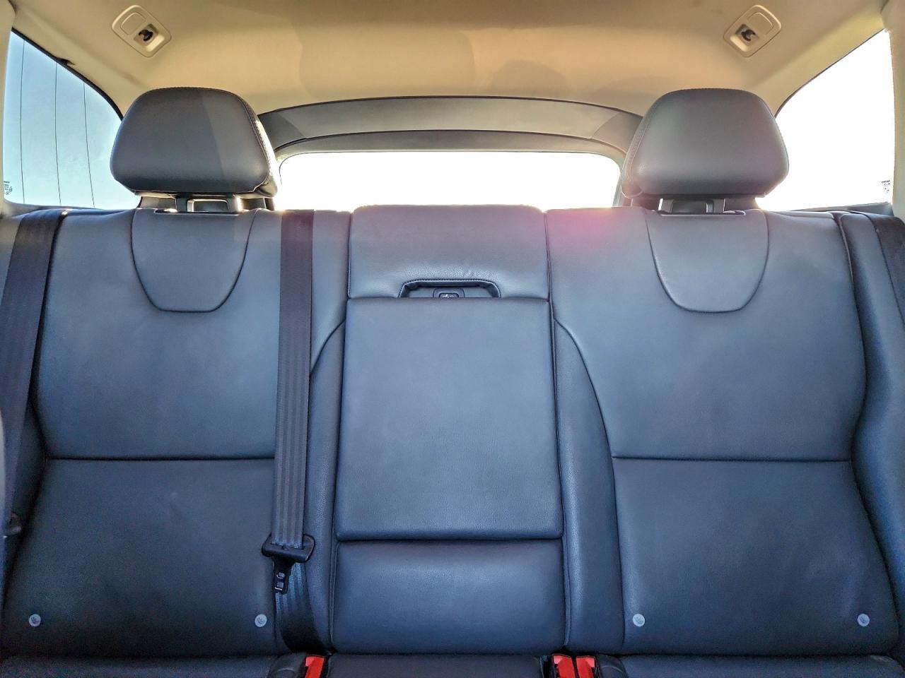 Volvo XC60 T6 Image 10